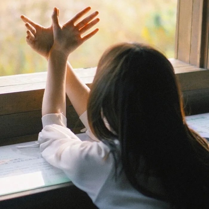 逃离朝九晚五的恋爱